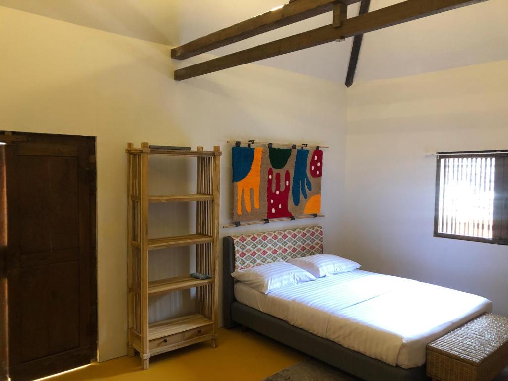 Villa - Yukke Tembi